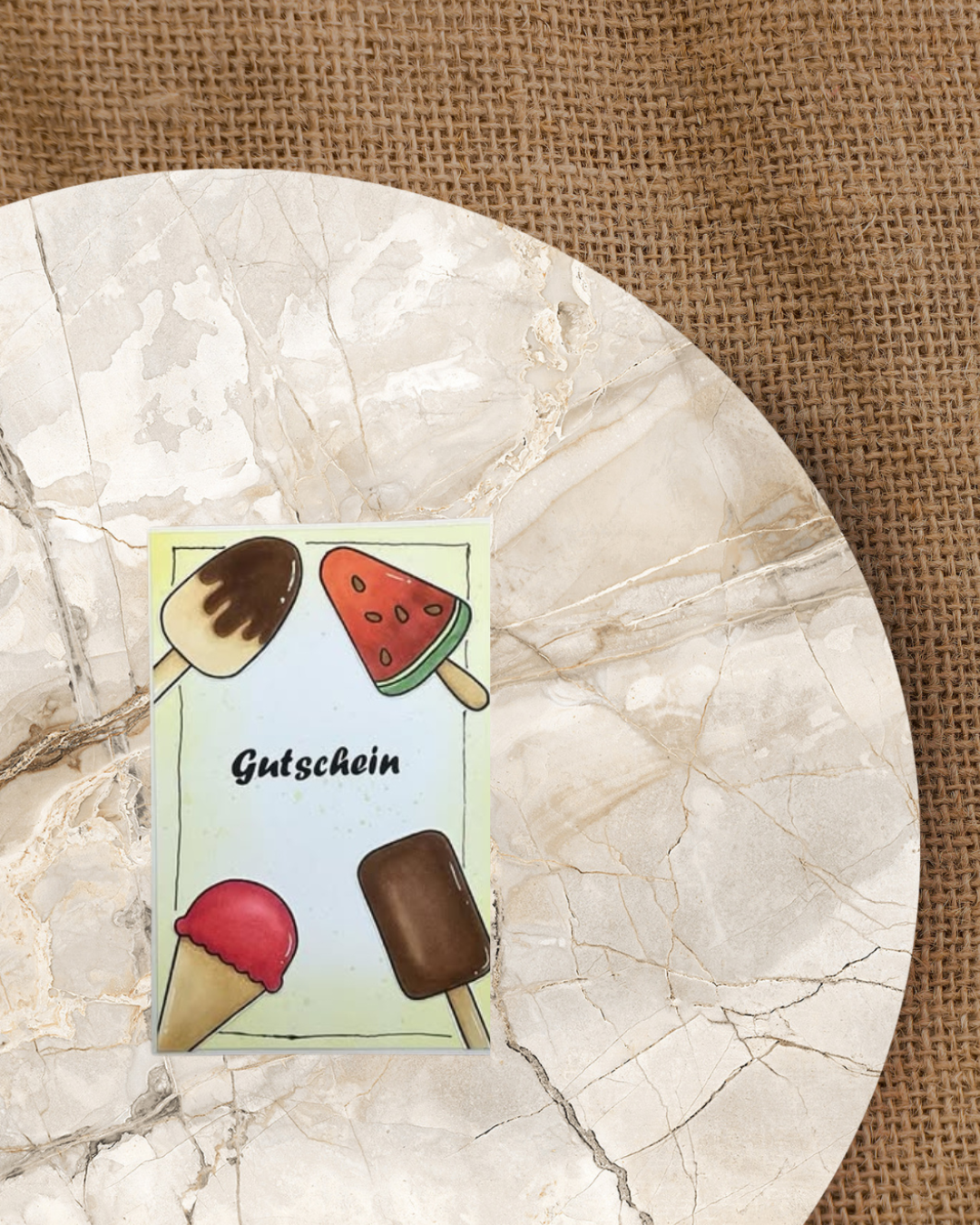 In jeder Ecke ein anders Eis am Stiel in der Mitte Gutschein