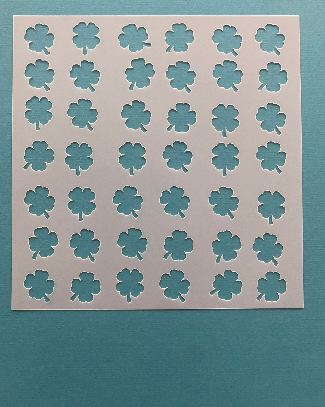 Stencil Kleeblätter klein